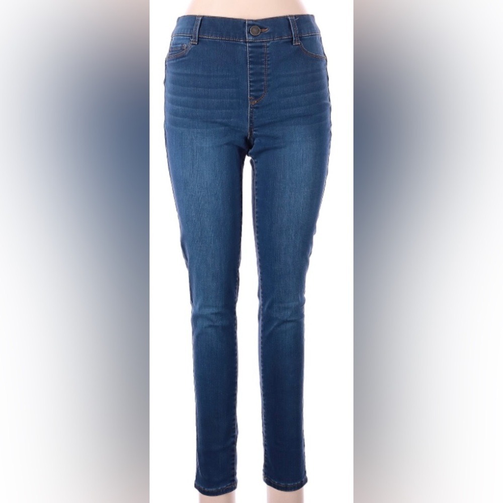 JUICY COUTURE. Blue denim jeans. Skinny. Size 29. Five pockets. Zipper f…